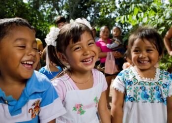 Colectivo AVE impulsa observatorio sobre infancias y adolescencias