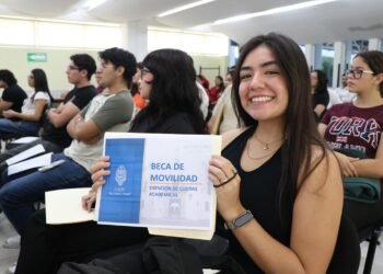 UADY, Becas, Movilidad Estudiantil, Estudiantes, Universitarios