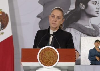 Revisan entrega de vales navideños para trabajadores federales