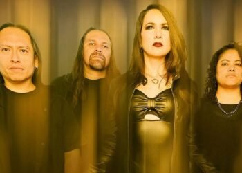 SHE NO MORE, Música, Navidad