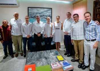 El legislador “Kike” Vázquez rinde informe de labores a ciudadanos de Tulum