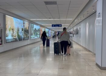 ¿Problemas con tu vuelo? Profeco refuerza atención en el aeropuerto de Mérida