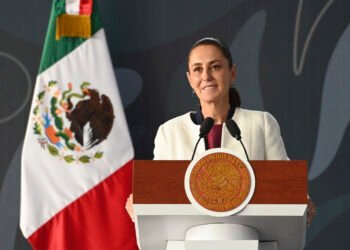 Sheinbaum urge a la FGR avanzar en investigación del Tren Interoceánico