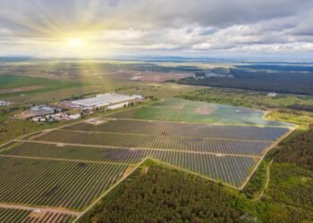 Luz verde al parque solar Kukuul: Yucatán fortalece  la generación de energía limpia