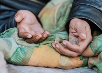 México reduce pobreza, pero 7 millones siguen en condición extrema