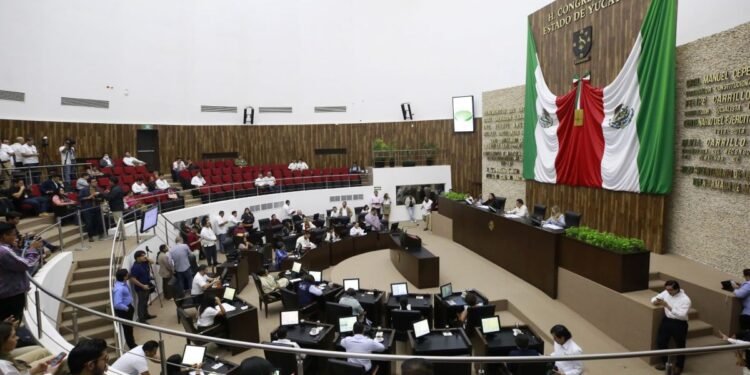 Piden al Congreso de Yucatán mantener la productividad legislativa en nuevo periodo