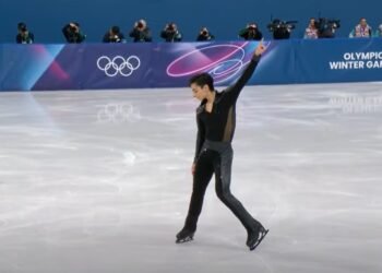 Con música, corazón y valentía, Donovan Carrillo escribe otra página histórica