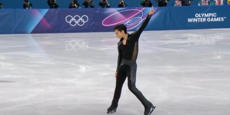 Con música, corazón y valentía, Donovan Carrillo escribe otra página histórica