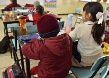 Frío mueve el reloj escolar: Yucatán mantiene entrada a las 8:00 de la mañana