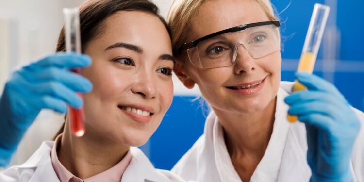 Mujeres y niñas enfrentan retos e impulsan al futuro de la ciencia en México y el mundo