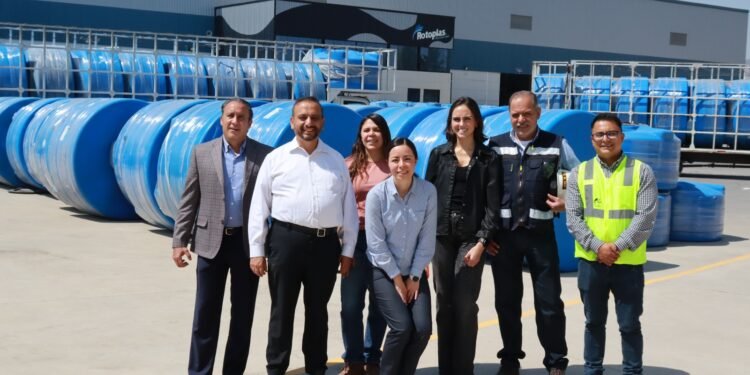 Rotoplas obtiene el distintivo “Hecho en México” y refuerza su liderazgo industrial