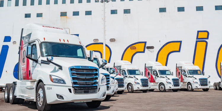 No hay condiciones para circular en carreteras dice la Canacar y llama a sus transportistas a resguardarse