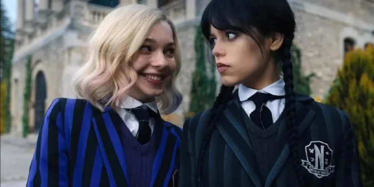 Más oscuridad, más Addams: Merlina 3 arranca rodaje y suma a Winona Ryder