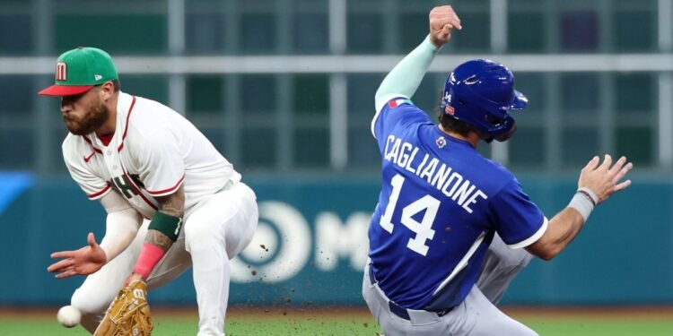 México se despide del Clásico Mundial de Béisbol tras caer ante la selección de Italia