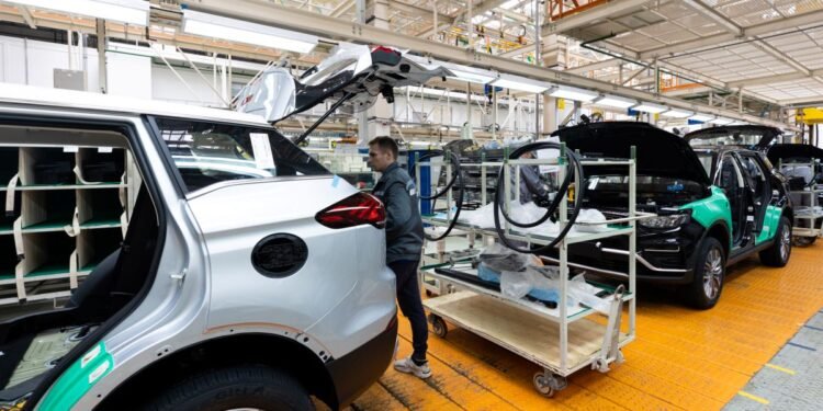 Programa INA-IFC impulsa certificaciones y competitividad de las PyMEs de autopartes