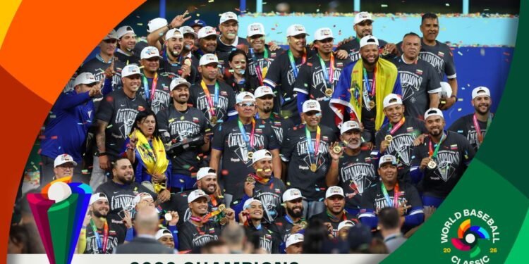 Venezuela le pega a domicilio a EU, se corona en el Clásico Mundial de Béisbol en Miami