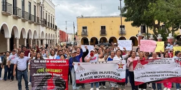 Escuelas de Yucatán se suman a paro nacional de 72 horas