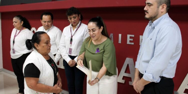 Avanza en Yucatán el combate al rezago registral con entrega de actas extemporáneas