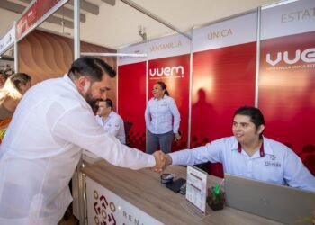 Trámites sin filas ni traslados llegan a Progreso con unidad móvil estatal