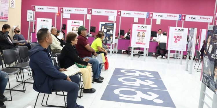 INE suspende módulos del 1 al 6 de abril; pausa trámites de transparencia el 2 y 3