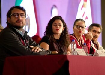 Consejo Nacional de Morena fija reglas y etapas para definir aspirantes estatales