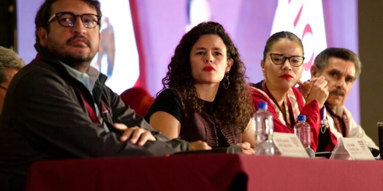 Consejo Nacional de Morena fija reglas y etapas para definir aspirantes estatales