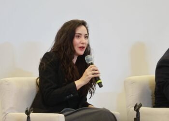 México logra frenar subasta de máscara maya en Europa