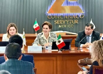 Alianza Concanaco y Correos impulsa modernización de pequeñas empresas
