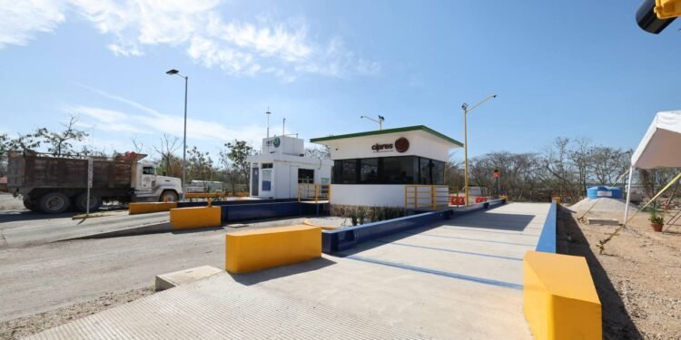 Hasta mil 200 toneladas de basura al día: Mérida refuerza control en relleno sanitario