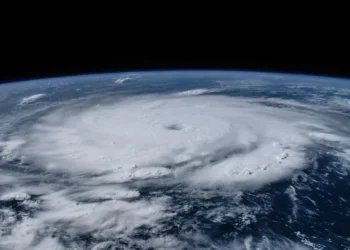 Expertos alertan sobre nuevos riesgos climáticos para 2026 en seminario