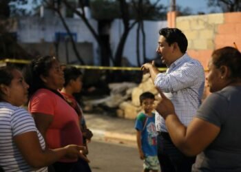 Mérida mantiene apoyo a familias afectadas por incendio en San Luis de Dzununcán