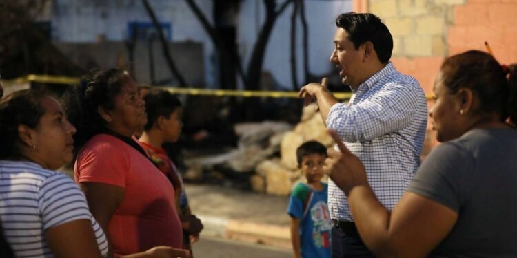 Mérida mantiene apoyo a familias afectadas por incendio en San Luis de Dzununcán