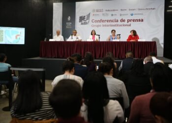 Derrame en el Golfo: ocultan fuga en Cantarell y caen 3 funcionarios de Pemex