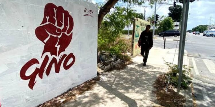 Escalan denuncias contra “Gino” Segura por presunta promoción anticipada