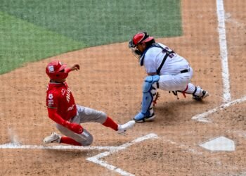 ¡Polémica en el diamante! Error de umpires en extras desata sanción de la LMB