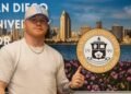 Del ring al salón de clases: Canelo inicia estudios universitarios en San Diego