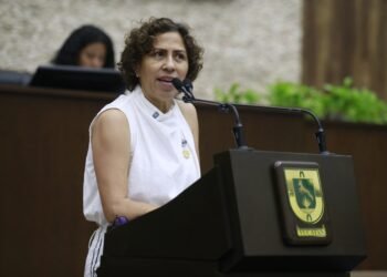 Buscan garantizar atención psicológica en planteles de nivel básico del estado