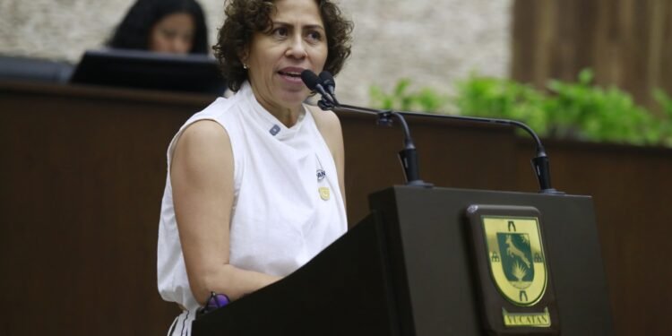 Buscan garantizar atención psicológica en planteles de nivel básico del estado