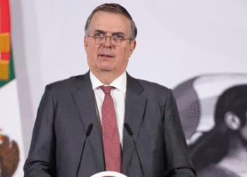 México se mete al top 6 global en centros de datos e IA con inversión de Flex: Economía