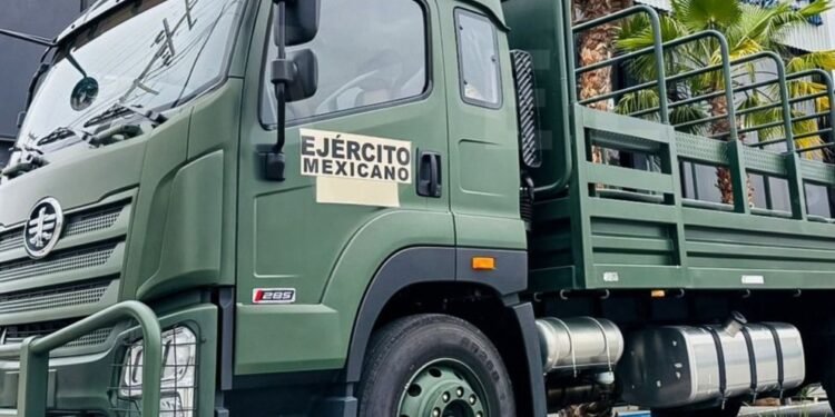 Sheinbaum ordena revisar contrato de vehículos FAW adjudicado a ELAM