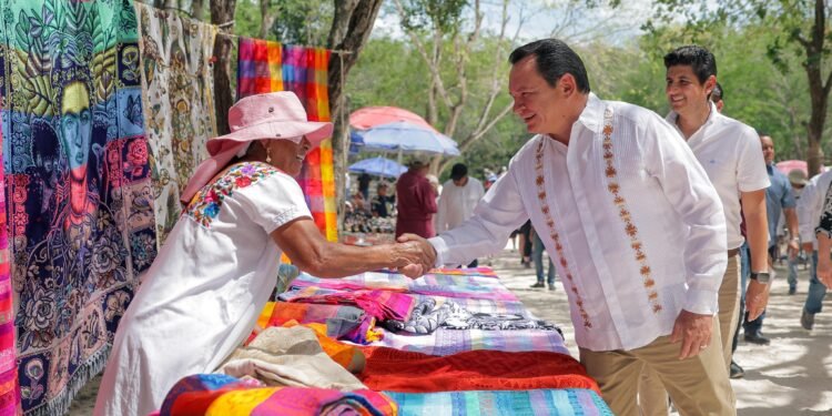 Avanza reubicación de artesanos en Catvi con enfoque en mejores ingresos y orden