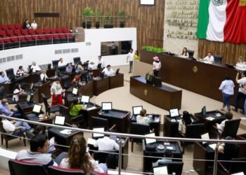 Nuevo poder ambiental en Yucatán; González Flota toma el mando