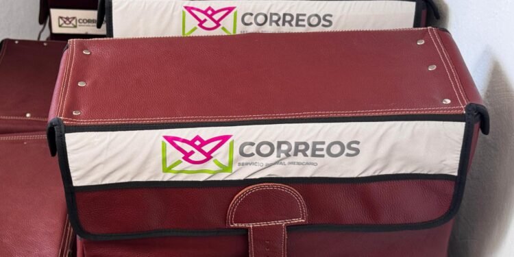 Correos y sindicato continúan diálogo; buscan evitar huelga