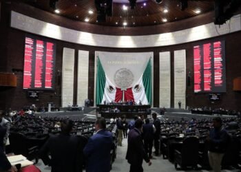 Buscan proteger a artistas del uso indebido de su voz e imagen