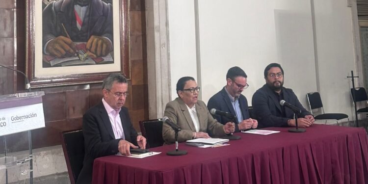 Segob reporta avances con productores y transportistas; persisten bloqueos