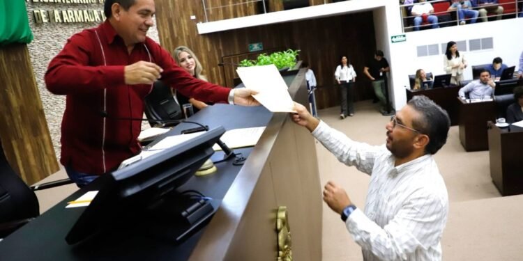 Iniciativas en el Congreso abordan niñez, adultos mayores, salud e inclusión indígena