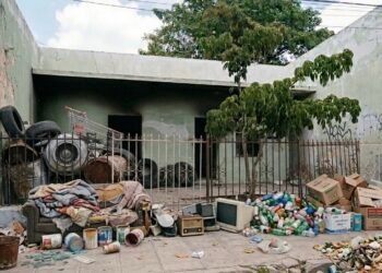 Multas de hasta 30 mil pesos por casas con basura acumulada en Mérida