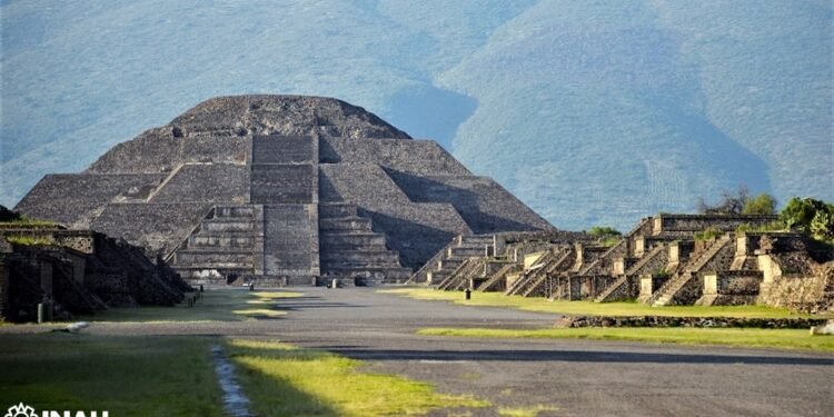¿Cómo es que entra un arma a una zona arqueológica? Sheinbaum endurece filtros