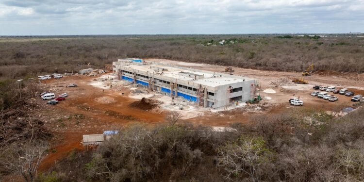 Histórico: Kanasín tendrá su primera universidad con la llegada de la UNRC