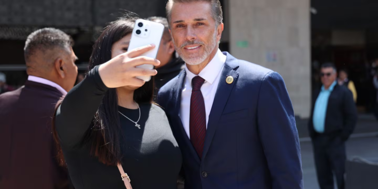 De “La Casa de los Famosos” a la ruptura política: Sergio Mayer abandona Morena
